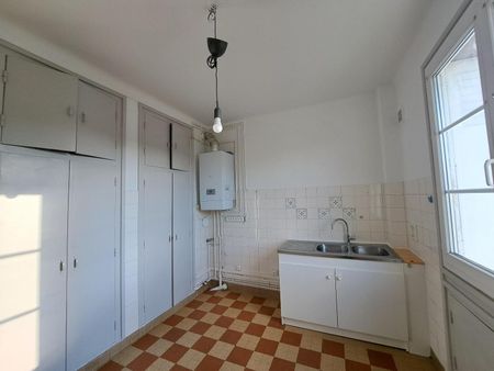 Location Appartement 3 pièces 80m² TOURS 37000 - Photo 2