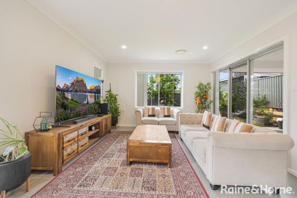 Comfort, Space & Convenience - The Perfect Family Home - Photo 1