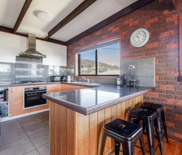 Updated family home with bay views.. - Photo 1