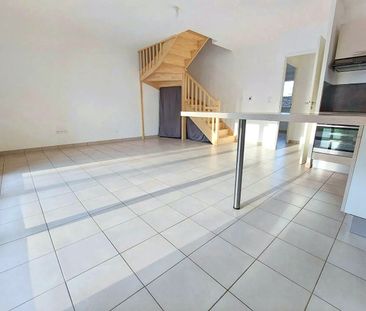 Location Maison 5 pièces 90m² - Photo 2