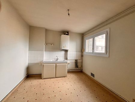 Location appartement 4 pièces, 74.11m², La Roche-sur-Yon - Photo 2