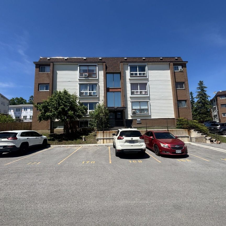For Lease - 47 Sumac Street Unit# 14, Beacon Hill North - South and Area, Ontario - Photo 1