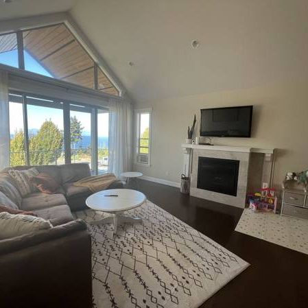 4 Beds& 3 Bath house, gorgeous Ocean View - Photo 1