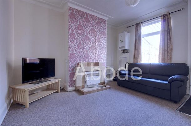 2 bedroom house to rent - Photo 1