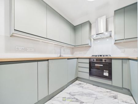 3 bedroom terraced house to rent - Photo 4