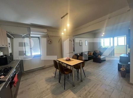 Apartament cu 3 camere, 100 mp, zona Segarcea - Photo 5