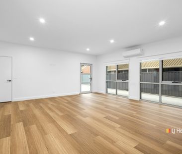 Unit 2/18 Jermyn Street, ULVERSTONE - Photo 5