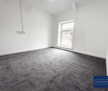 3 bedroom detached house to rent - Photo 2