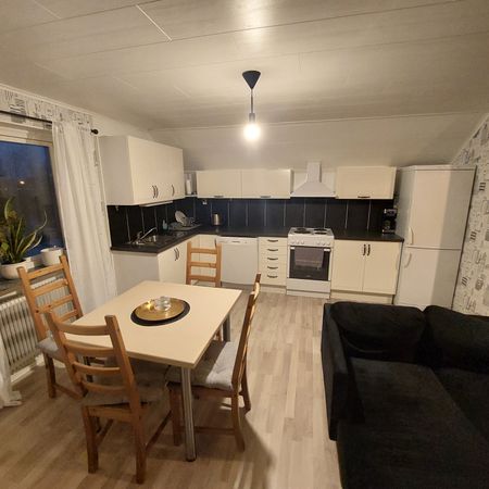 Södra Nissastigen, Smålandsstenar - Foto 4