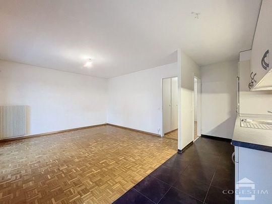 Agréable appartement de 3 pièces au 1er étage proche du centre ville - Photo 1