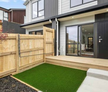 Near New Townhouse - Photo 5