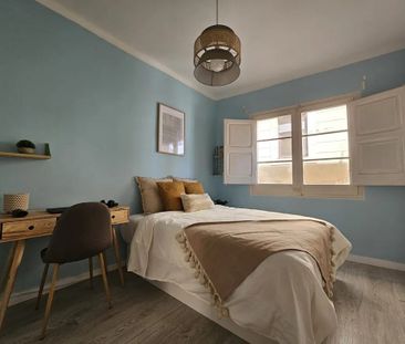 Carrer de les Penedides, Barcelona, Catalonia 08001 - Photo 3