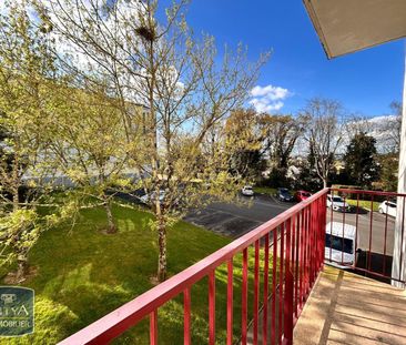 Location Appartement 3 pièces 64m² LAVAL 53000 - Photo 3