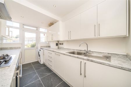 Broad Walk, Greenwich, London, SE3 8NB - Photo 2