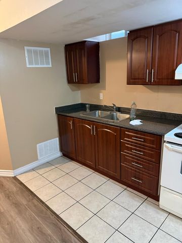 For Lease - 176 Featherstone Avenue Unit# Bsmt, Markham, Ontario - Photo 2