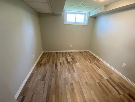 For Lease - 11 Pindar Crescent Unit# Lower, Toronto, Ontario - Photo 5