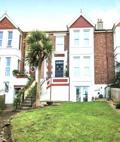 3 bedroom terraced house to rent - Photo 4