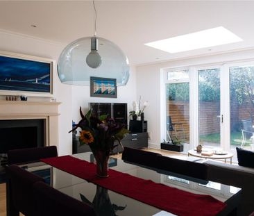 5 bedroom terraced house to rent - Photo 2