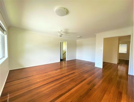 337 Maundrell Tce, Aspley QLD, Belconnen - Photo 2