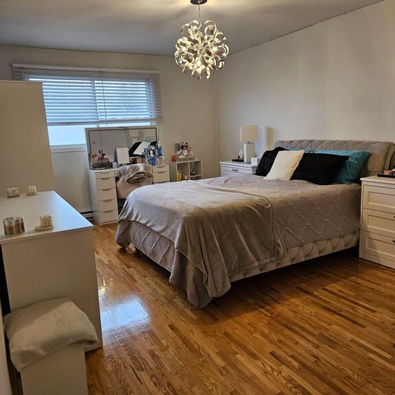 Montréal,5½ Haut-duplex,libre Juillet - Photo 1