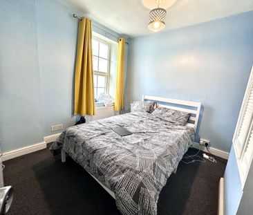 2 bedroom house share to rent - Photo 3