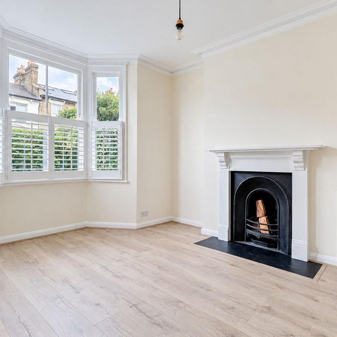 3 bedroom apartment to rent - Photo 1