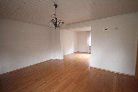 Charmante 3-Zimmer-Wohnung mit Gartenmitbenutzung – ca. 85 m² in zentraler Lage von Hürth-Hermülheim - Photo 4