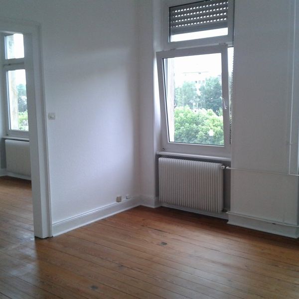 Location Appartement 3 pièces 61m² SARREGUEMINES 57200 - Photo 1