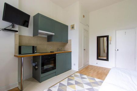 Flat 03 West Cromwell Road, Earls Court SW5 9QL - Photo 3