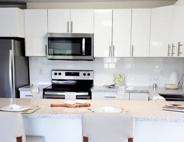 Rivers Edge II | 100 Eagle Street North, Cambridge - Photo 1