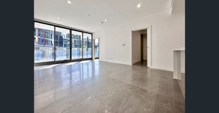 Large Balcony 1 bedroom plus 1Large Study room apartment!!! - Photo 2