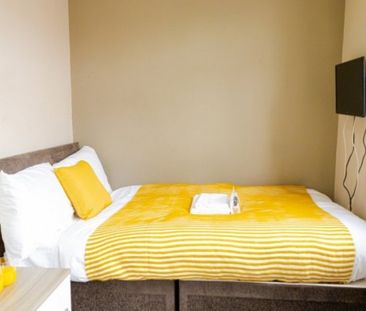 Ideal Spacious Student Pad - Photo 5