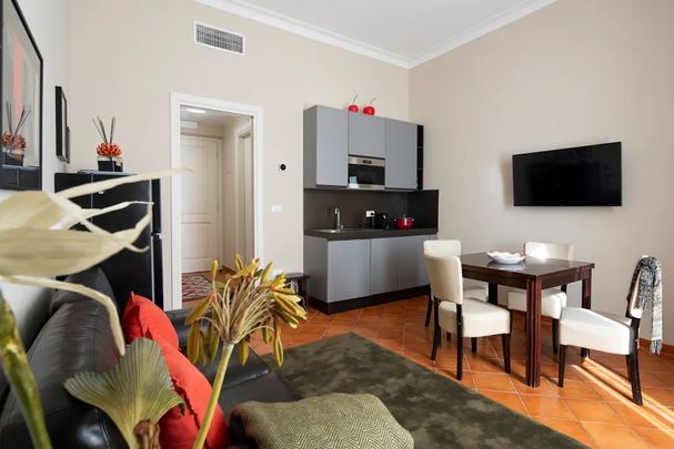 Via Cavour, Rome, Lazio 00184 - Photo 1