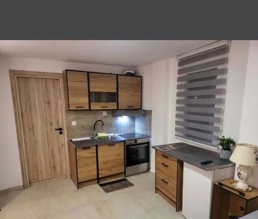 Studio/Γκαρσονιέρα για ενοικίαση Αντιγονιδών (Κέντρο Θεσσαλονίκης) - Photo 4