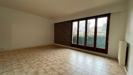 Location Appartement 2 pièces 56m² MONTMORENCY 95160 - Photo 2