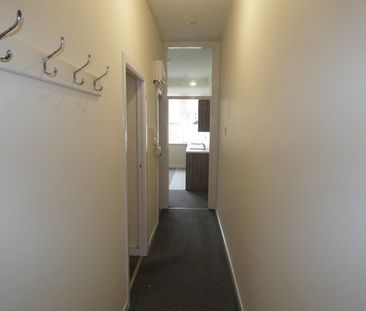 Station Road Flat B - Photo 6