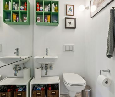 Stor solrig terrasse · delvist møbleret · 2 toiletter · Tæt på Kalv... - Foto 1