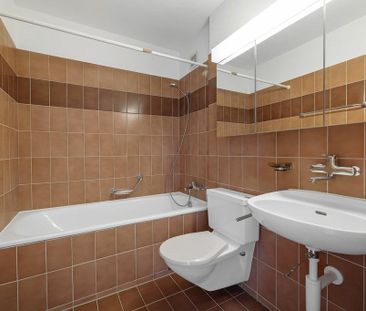 Grosszügige familienfreundlich Wohnung - Photo 6