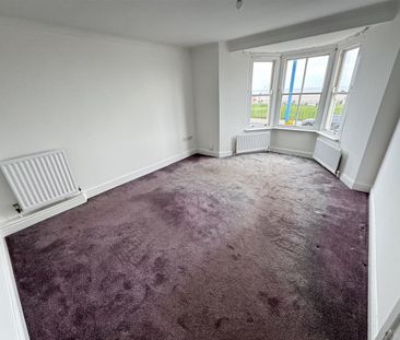 The Front, Seaton Carew, Hartlepool - Photo 3