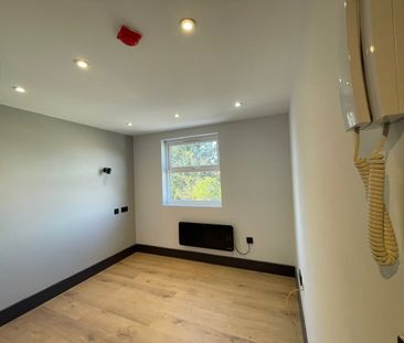 Studio Flat, Orchard Grove, HA8 - Photo 5