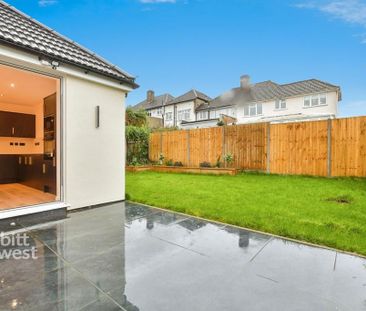 2 bedroom detached bungalow to rent - Photo 5