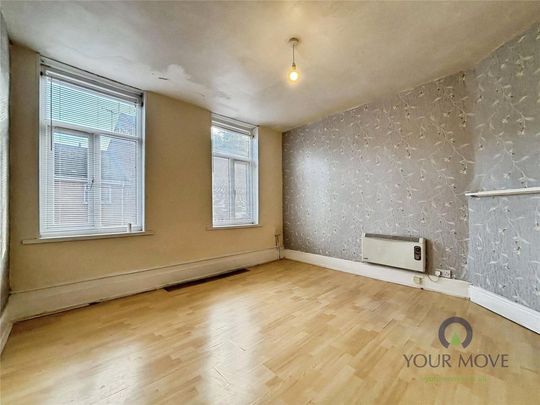 2 bedroom flat to rent - Photo 1