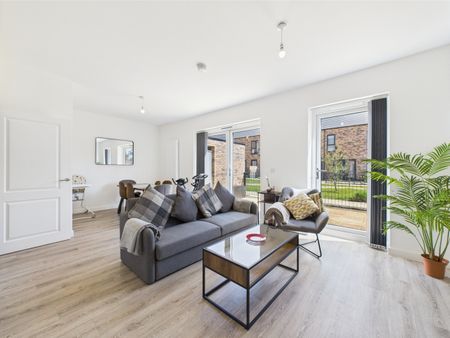 3 Bed Terraced House, Parkes Avenue, B12 - Photo 2