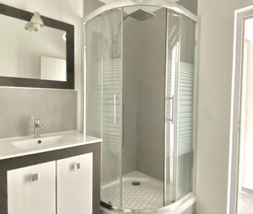 Location Appartement 1 pièce 26m² MARSEILLE 1er - Photo 4