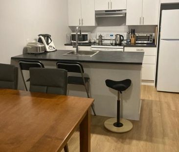 4 1/2 rénové à louer (cession de bail) Quartier Montcalm - Photo 2