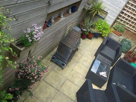 Milner Road, Caterham, Surrey, CR3 - Photo 5