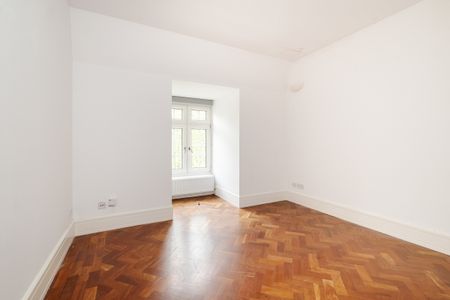 2 bedroom penthouse to rent - Photo 5