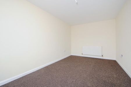 5 bedroom semi-detached house to rent - Photo 3