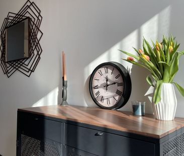 Piękne, wysokie i jasne mieszkanie! 41 m² - Photo 2