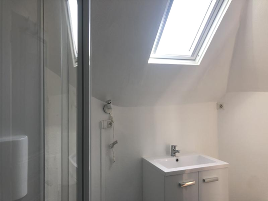 Location Appartement 2 pièces 25m² LE MANS 72000 - Photo 1